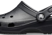 Crocs Unisex-Adult Classic Clogs – Get the offer today